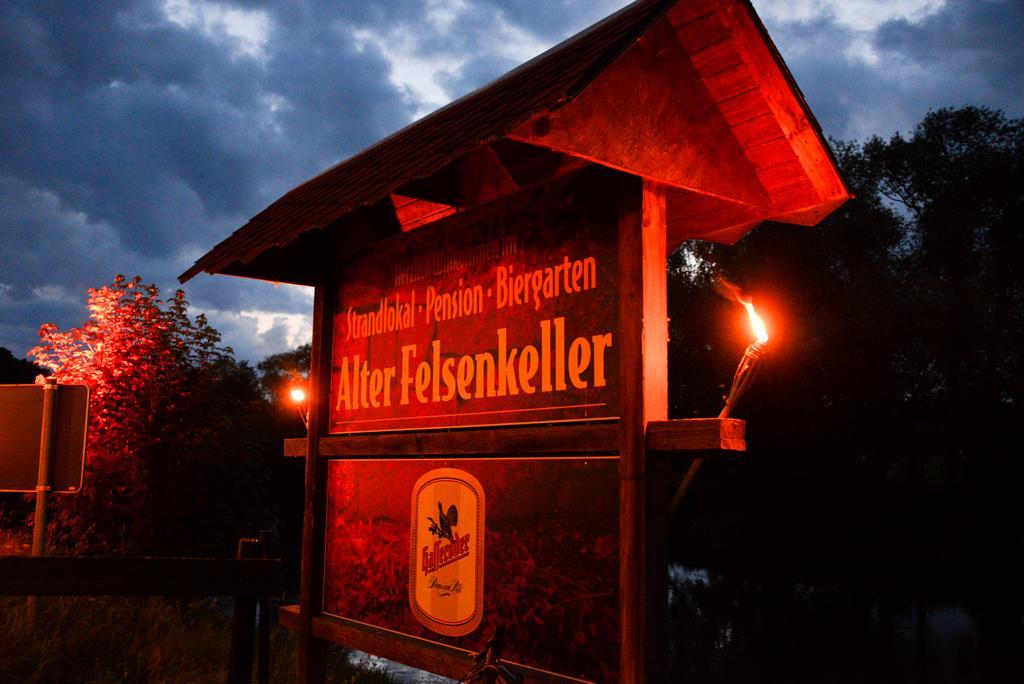 Gasthof Alter Felsenkeller เนาม์บวร์ก ภายนอก รูปภาพ